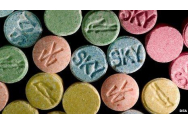 Traficantul de pastilele ecstasy ascunse în balsam de rufe rămâne în arest