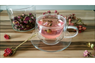 Ceaiul de trandafiri, un detoxifiant important