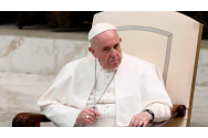Amenințare la adresa Papei Francisc. Plic cu trei gloanțe, interceptat lângă Milano