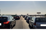  Coadă de câțiva kilometri pe Autostrada Soarelui, pe sensul de mers spre Constanța, din cauza unei mașini care a ars în totalitate