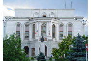  21 de firme se bat pentru renovarea Teatrului „Mihai Eminescu” din Botoșani