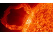 Erupție solară extrem de puternică produsă pe 24 august. Fluxul de plasmă vine cu 1.350.000 de kilometri pe oră spre Pământ VIDEO 