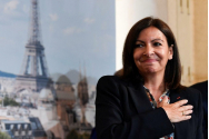 Primarul Parisului, Anne Hidalgo, va candida la alegerile prezidențiale împotriva lui Macron