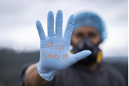 Valul patru al pandemiei de coronavirus, provocat de tulpina Delta, va da România peste cap