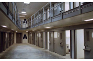 Dezastru într-o închisoare din România! Peste 60 de deținuți au fost repartizați în camere separate și sunt supravegheați permanent din cauza SARS-Cov-2