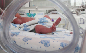  Incubatoare de ultimă generație pentru copiii prematuri de la Spitalul „Sf. Maria”