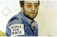 FOTO/VIDEO 41 de ani de la asasinarea lui John Lennon, emblematicul fondator al trupei „The Beatles”