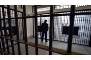 Judecătorii au respins cererea de liberare a unui „vieţaş” din Penitenciarul Iaşi