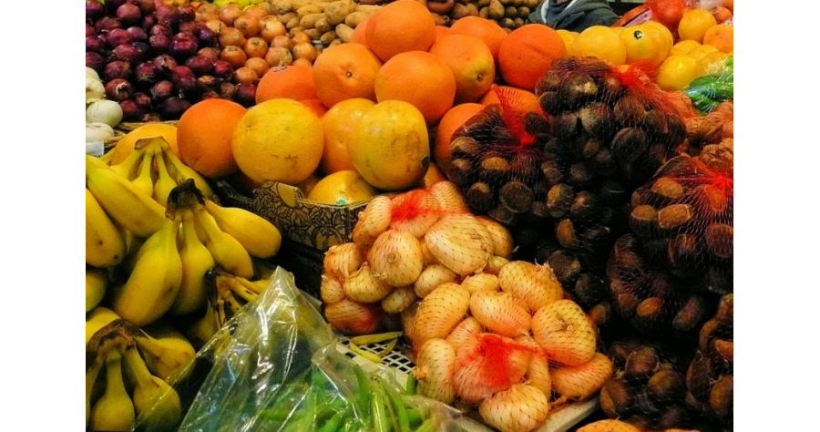 zeci-de-tone-de-fructe-cu-pesticide-in-magazinele-din-romania-strategia-prin-care-unii-comercianti-7