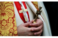 Patriarhia Română anunţă că accesul în interiorul Catedralei Patriarhale va fi restricţionat la un număr maxim de 70 persoane / Programul slujbelor de Crăciun şi Anul Nou