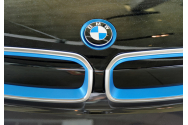 BMW intenţionează să angajeze 6.000 de persoane în 2022, anticipând creşterea cererii de vehicule electrice