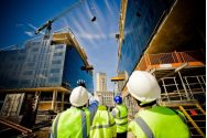 Piaţa muncii, la Iaşi: construcţiile se pregătesc de noul sezon