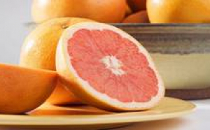 Suspiciune de fraudă în cazul comercializării a peste 12 tone de portocale de origine Egipt, dar cu etichetă de Grecia