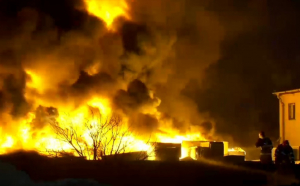 Un incendiu DEVASTATOR a distrus o gospodărie din județul Neamț
