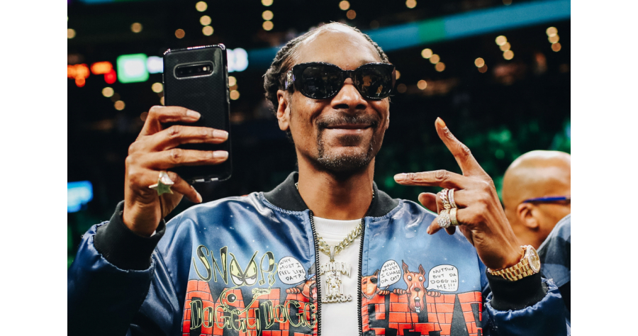 SnoopDogg-2021-GettyImages-1200839113-2