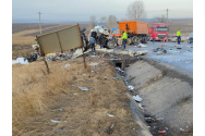 FOTO - Accident grav la Bălțați. Șapte persoane au MURIT!/VIDEO