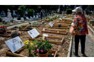 O femeie de 85 de ani a murit la mormântul soțului pe care l-a vizitat zi de zi, timp de 40 de ANI