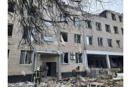 Cadavre calcinate şi clădiri distruse în estul Ucrainei