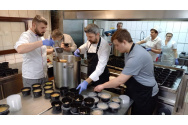  Chefii celebri ai Iaşului gătesc, la UAIC, mâncare pentru refugiaţi