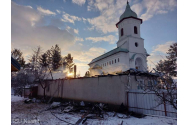 Casă praznicală din Neamț, distrusă de un incendiu