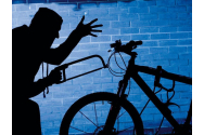 Un bărbat de 61 de ani a furat patru biciclete din Miroslava