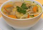 Secretul bucătarilor iscusiți pentru o supă de pui perfectă