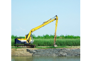 Lucrări de decolmatare în Delta Dunării. Pescarii sunt tot mai afectați de înfundarea canalelor