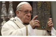Papa Francisc se alătură ONU şi cere un armistiţiu în Ucraina de Paştele ortodox