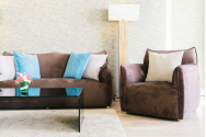 7 beneficii uimitoare de care te bucuri folosind husa pentru canapeaua din sufrageria ta