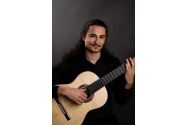 Ieşeanul Dragoş Ilie s-a întors din S.U.A. pentru un recital extraordinar de chitară clasică