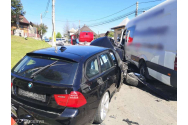 Cinci răniți într-un accident rutier la Câmpulung Moldovenesc