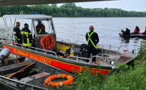 Cadavrul unui copil a fost găsit în Dunăre. Trupul descompus se afla într-o pungă