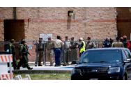Atac armat la o școală din Uvalde, Texas - 18 copii și un profesor au fost uciși