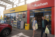 Supermarketul din drumul tău: Descoperă noua experiență de cumpărături la MyAuchan în stațiile Petrom din județul Iași