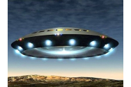 OZN-uri misterioase filmate pe cerul nopții în SUA: ”Extratereștrii ne vizitează, în sfârșit” VIDEO