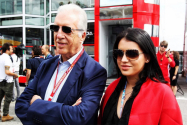 Cu se ce ocupă soția româncă a patronului de la Ferrari