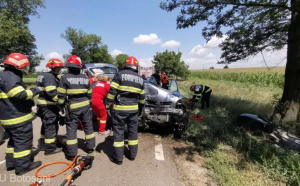 Accident grav la Botoșani. Doi soți au fost răniți în urma unui accident