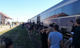 Locomotiva trenului Ia-și Timișoara s-a defectat. Trenul va avea o întârziere de câteva ceasuri