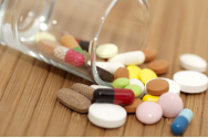 Farmaciile din Iaşi refuză să preia medicamente expirate