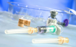 A început distribuția celei de-a doua tranșe a vaccinurilor antigripale. La Iași au ajuns 26.060 de doze