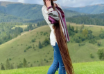 O femeie din Ucraina nu și-a mai tuns părul de 9 ani