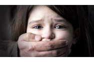 Unu din trei adolescenţi nu ar avea încredere să vorbească cu părinţii dacă ar trece printr-un abuz sexual