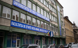 Universitatea din Arad renunță la cursurile din amfiteatre din cauza facturilor la curent electric