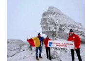 Pelerinaj la Sfinxul din Bucegi, în căutarea piramidei energetice de pe cel mai vizitat munte al României