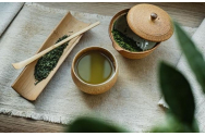 Ceaiul verde nu poate fi preparat cu apă clocotită: îi distruge gustul și proprietățile utile