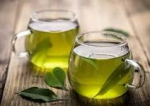 Cateva motive pentru care ar trebui să bei ceai verde 