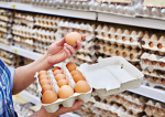 Ouă mai scumpe înainte de Crăciun! România – importuri mai mari de ouă 