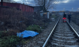 Un barbat de 60 de ani a murit dupa ce a fost lovit de tren in zona Nicolina