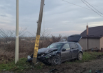 FOTO: Accident rutier în Holboca cu două autoturisme. O victimă a fost transportată la spital