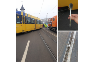 O tubulară căzută între linii, cauza deraierii unui tramvai pe pasarela Alexandru cel Bun